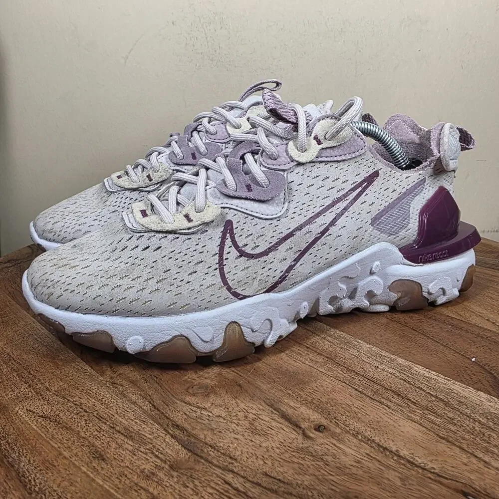 Nike React Vision Venice Womens Pink Purple Size 8.5 Running Shoes CI7253-100